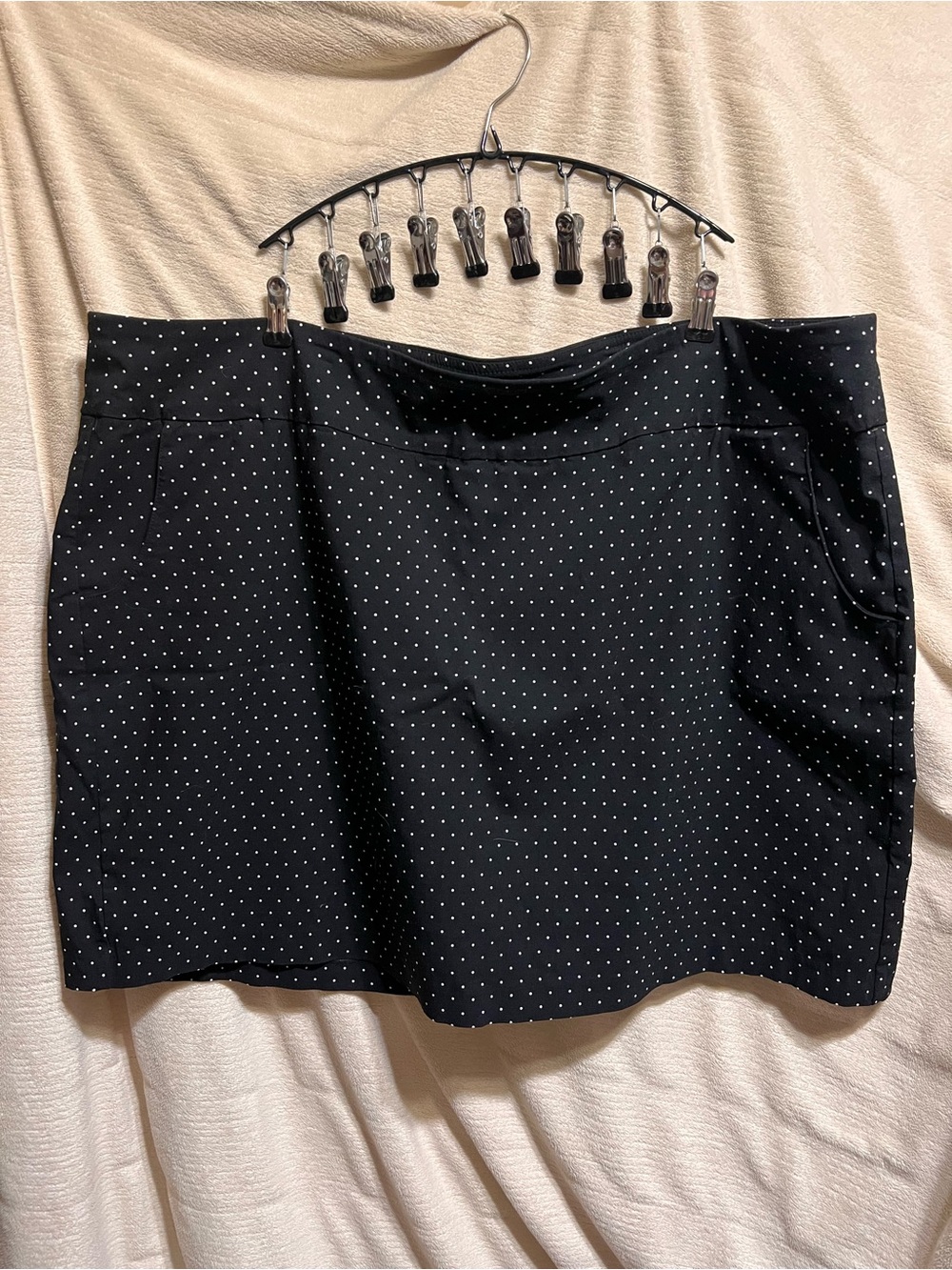 Nanette Lepore Polka Dot Stretch Skort 28W Black White Pockets